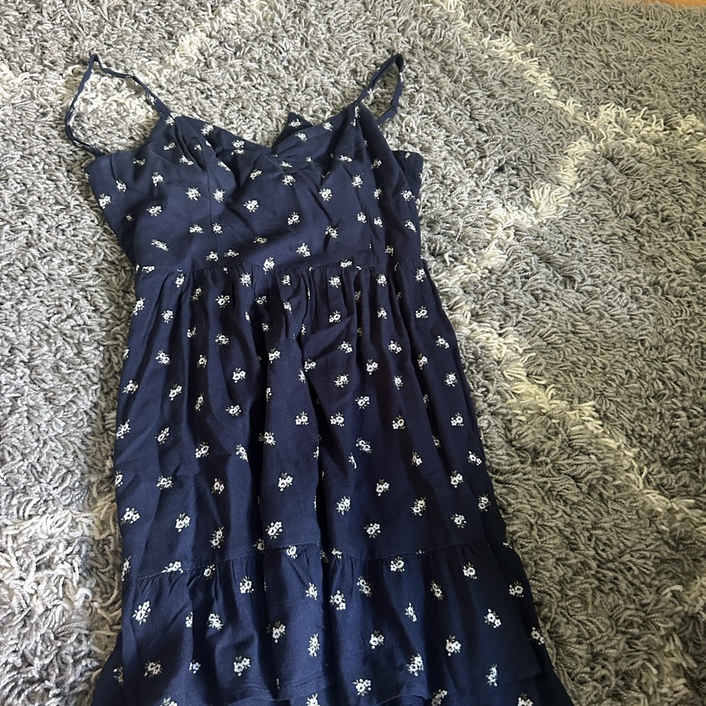 Hollister printed dress with bow in the back